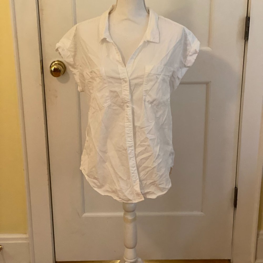 Short Sleeve White Button Up Linen Shirt